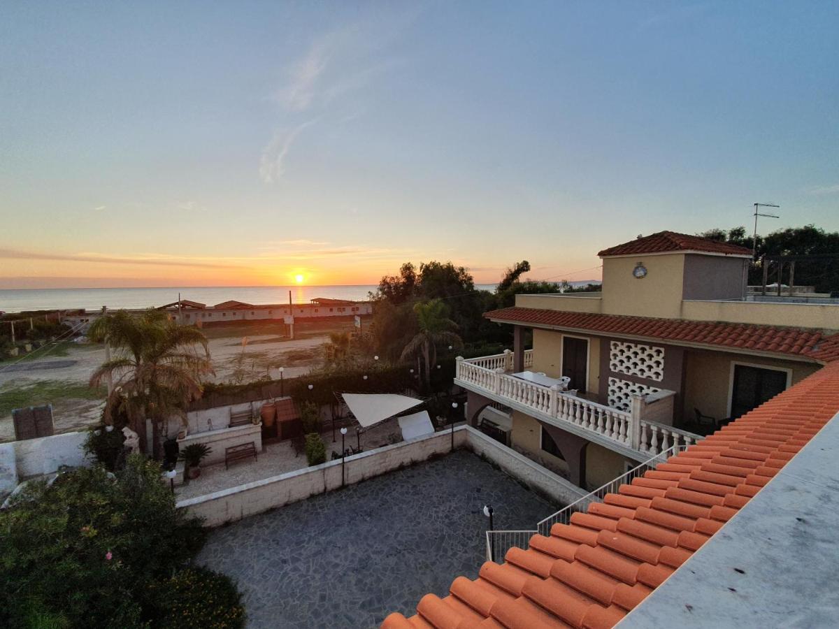 Villa Capriccio Villaggio San Leonardo Bagian luar foto